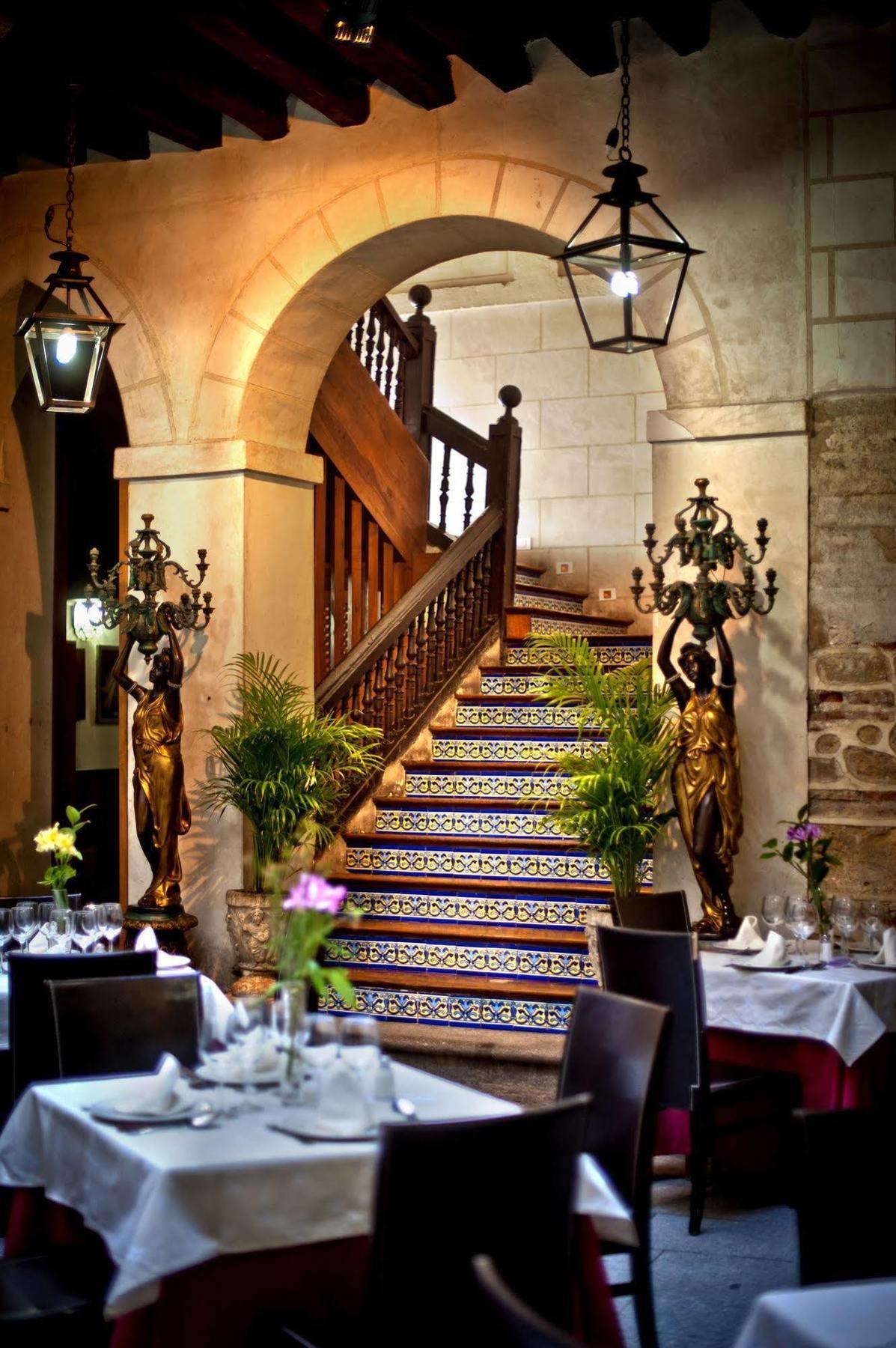 Hotel Condes De Castilla Segovia Bagian luar foto